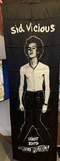 SID VICIOUS (SEX PISTOLS), 1957 - 1979 Hanging Wall Banner